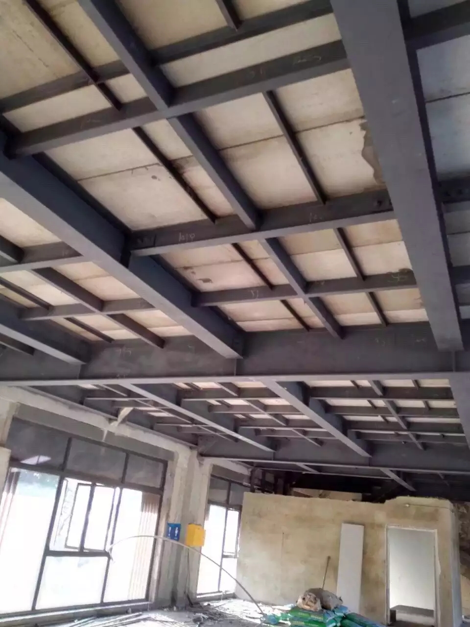 鹤城厂家：蒸压砂加气混凝土墙板（ALC板）生产制造安装流程大全
